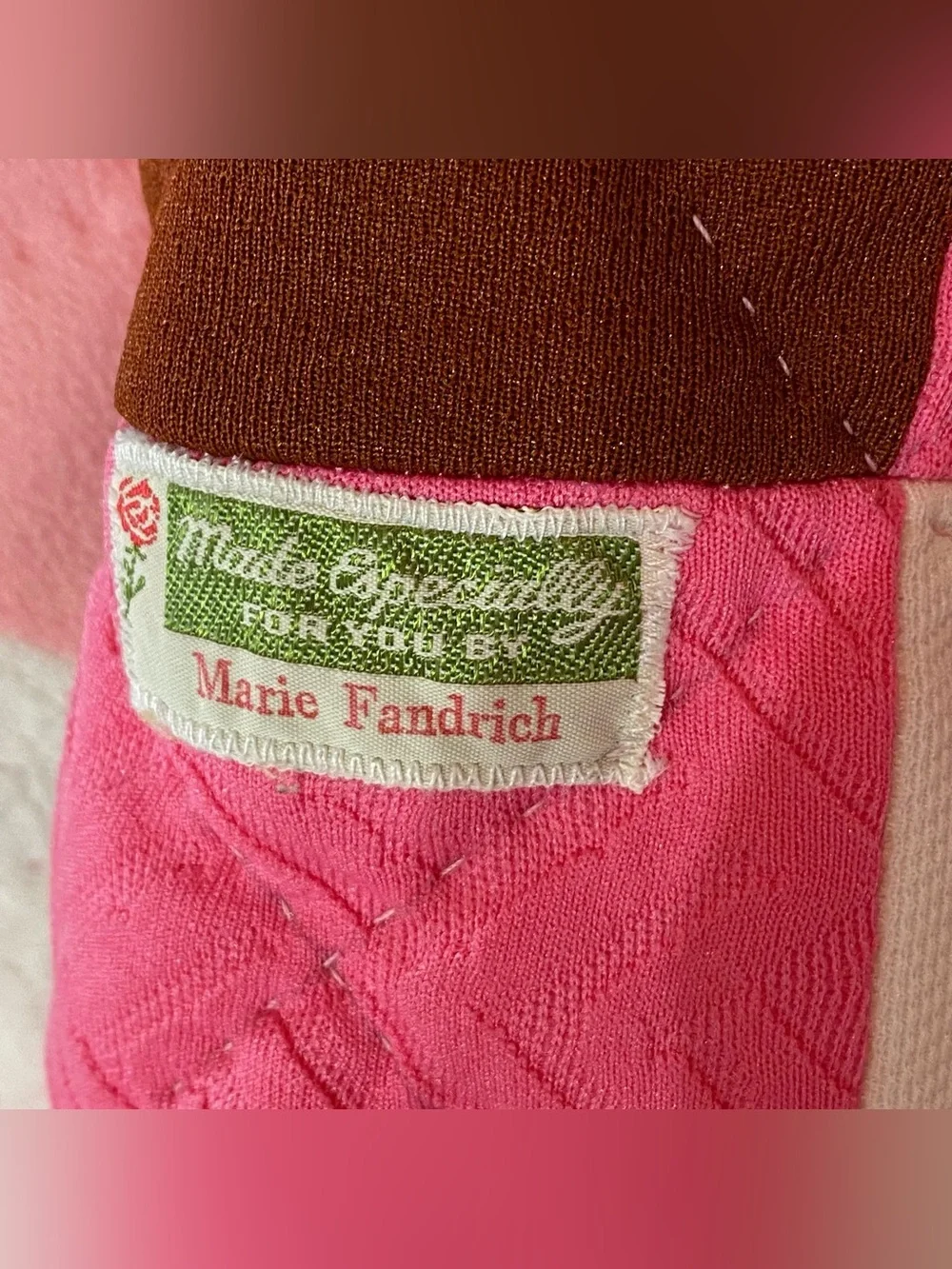 Vintage Polyester Jacob's Ladder Pink Brown Quilt 76